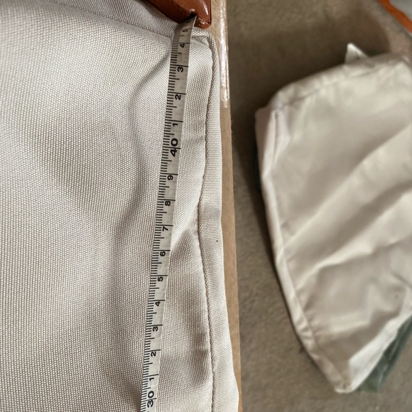 Outdoor chair cushions - set of 10; 2 “Tuscan” - green, and 8 “natural” - white - Picture 7 of 15